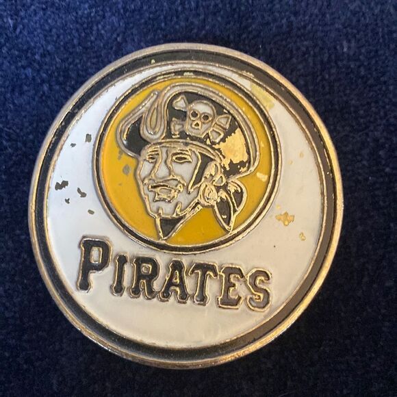 Vintage Pittsburgh Pirates Belt Buckle - Picture 1 of 7